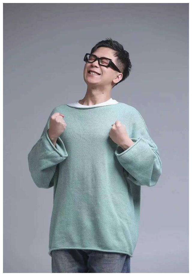 原创新还珠格格明星变化紫薇整容再婚柳红嫁导演诞双宝