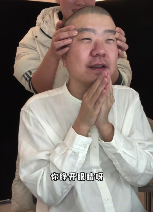 丑男禁止耍帅,李诞强行cos孟宴臣,这股爆改妖风什么时候能停_兔子