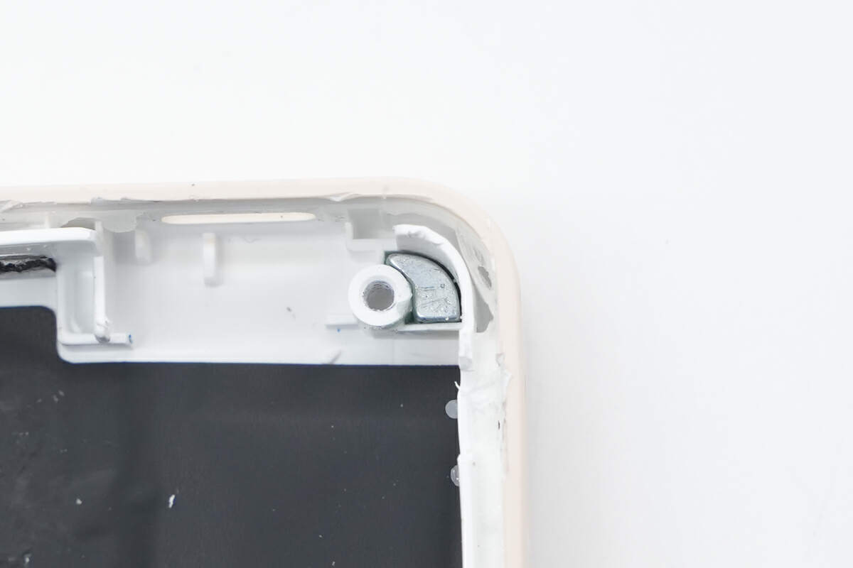 支持iphone1515w无线充小米磁吸充电宝2拆解