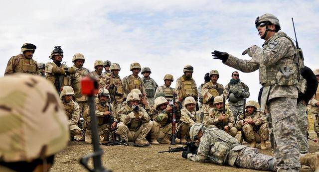 敢打伊拉克,却不敢对伊朗动手,看完这个原因就明白了_国家_美国_战争