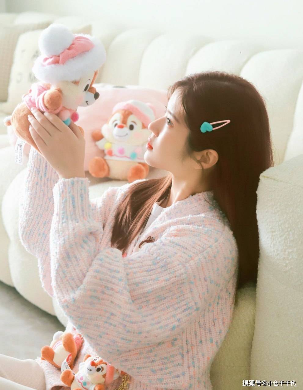 原创温柔女神有个可爱的女朋友整个世界都明亮