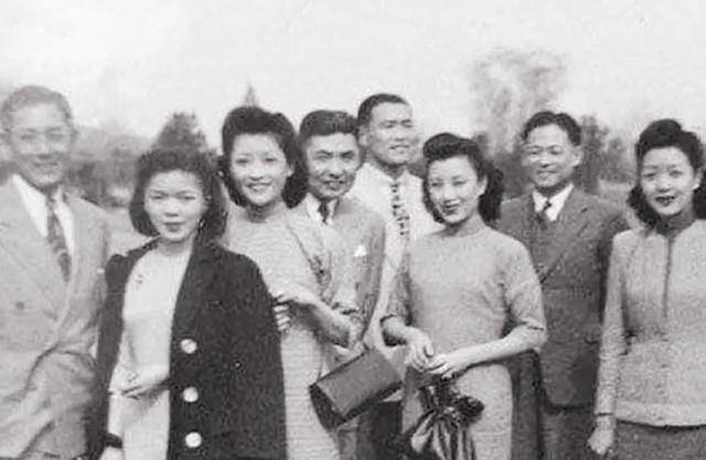 原创第一次登门拜访宋子文叫叔叔第二次叫哥哥第三次改口叫亲爱的