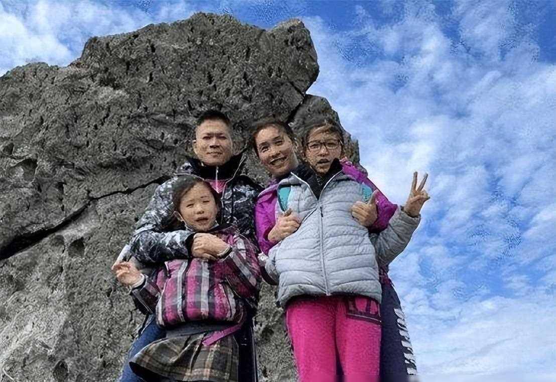 队长近况:面容松弛尽显老态,与公务员老公定居香港_生活_孙玥_排球