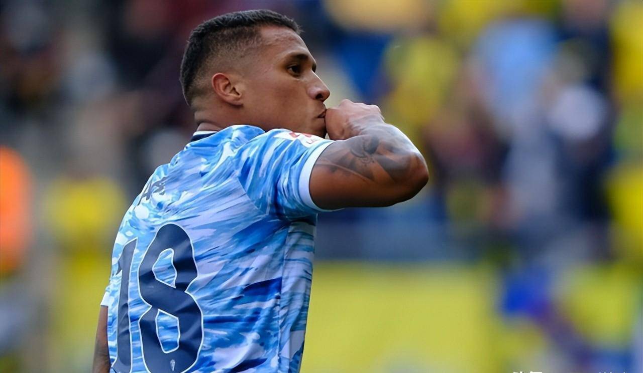 原创西甲皇家社会vs加的斯谁能延续胜绩