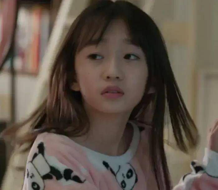 《江河日上》又见陈芷琰,小女孩儿演得还不错,但