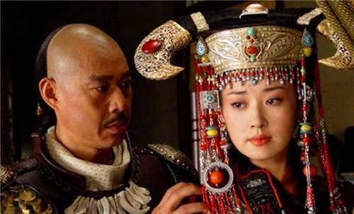 为固伦荣宪公主)是因康熙帝出于利益考虑,从而被许配给了仇人葛尔丹