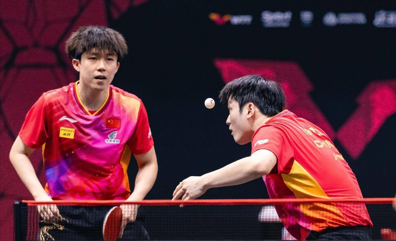 樊振东/王楚钦与马龙/林高远会师男双决赛_王曼昱_对阵