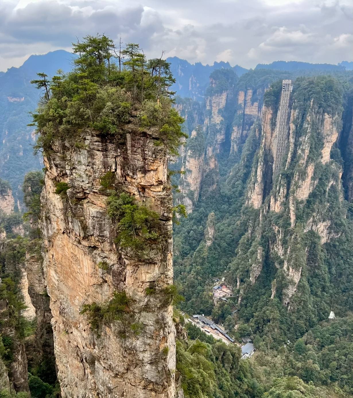 张家界自由行5日游路线天门山凤凰古城跟团五日游价格