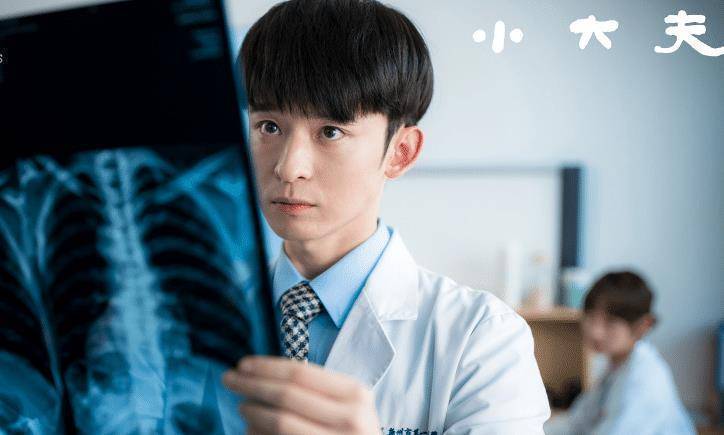 《小大夫》定档,董子健搭档张嘉倪"cp感"满满,戏骨