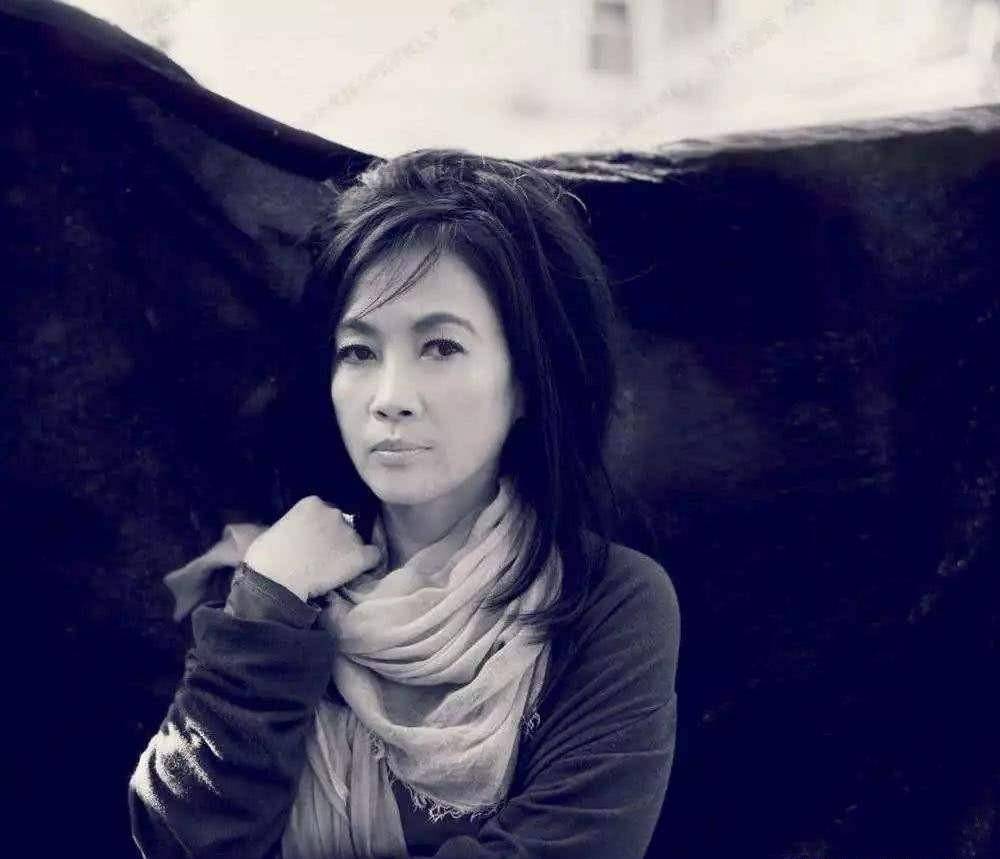 原创齐豫苏芮与蔡琴殿堂级歌后地位无可撼动却都输给了爱情