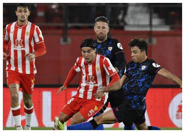 塞维利亚再次翻车补时绝平垫底队抢分