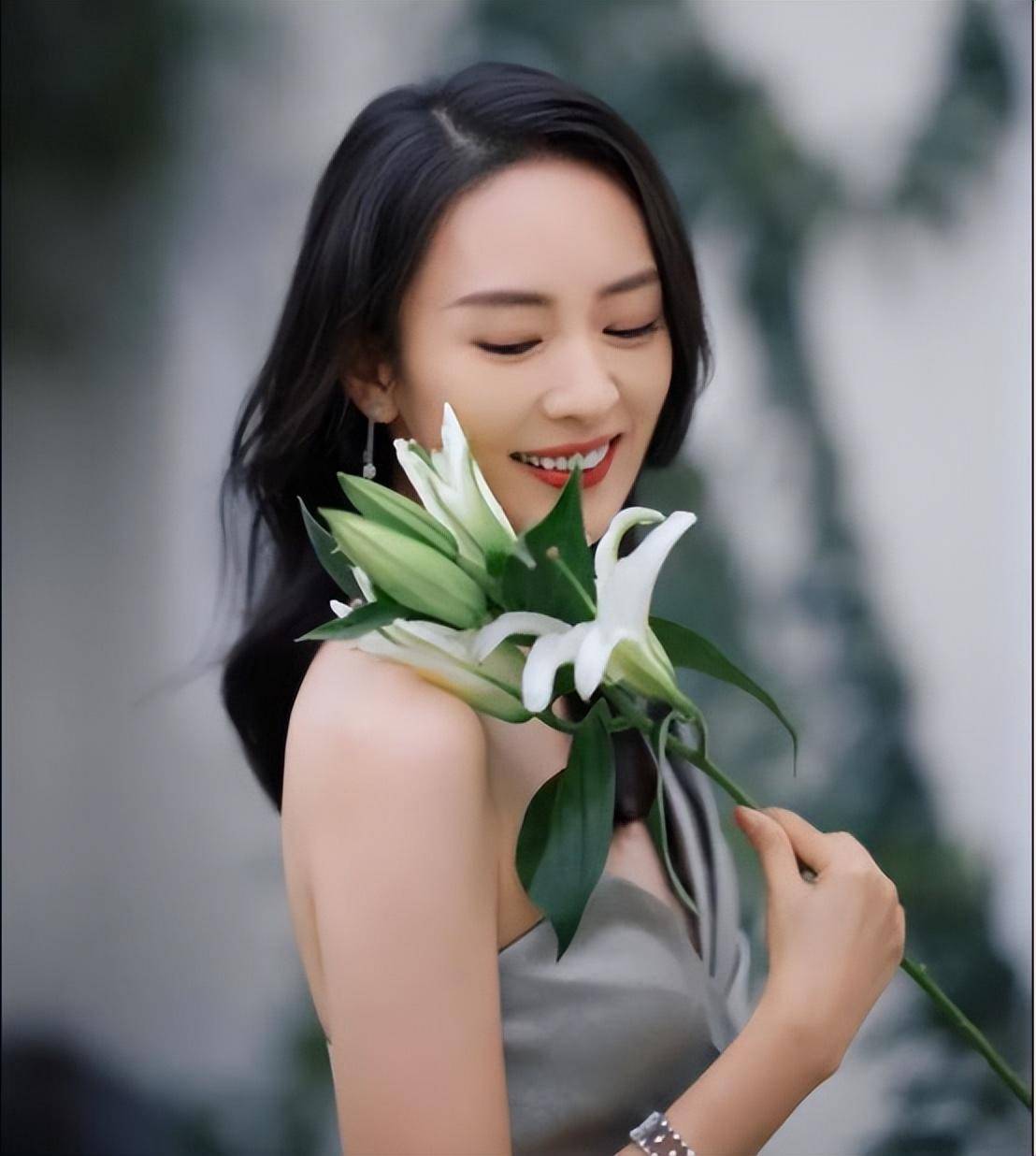 资本大鳄 王冉51岁娶小17岁童瑶,并承诺:要为娇妻遮风挡雨