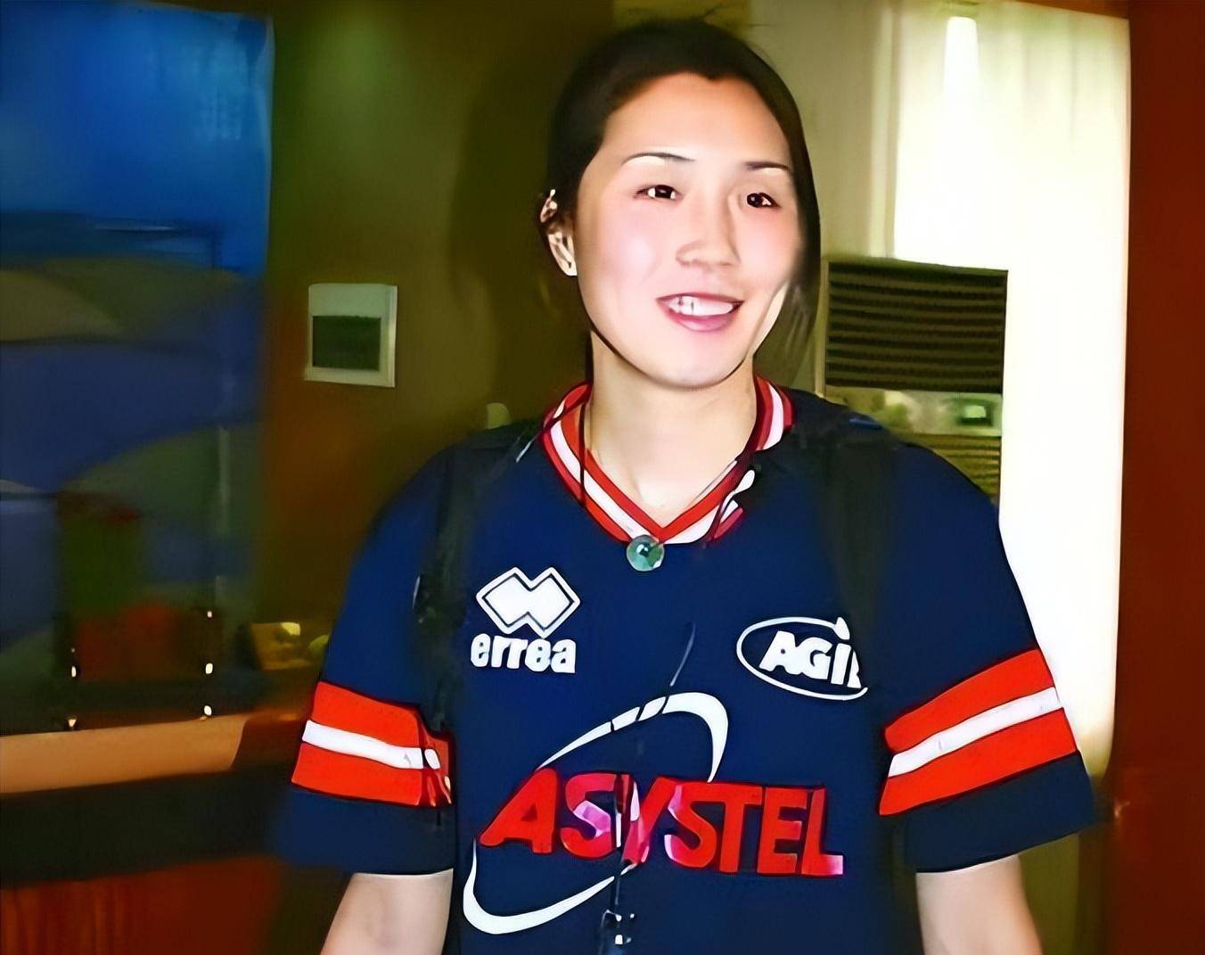 原创她曾是体育奥运冠军退役后开饭店纹起大花臂直到40岁才生子