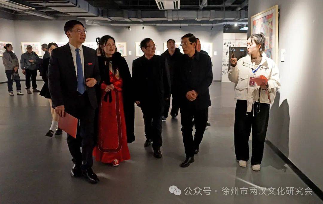 神之营之顾颖汉画主题创作展隆重开展