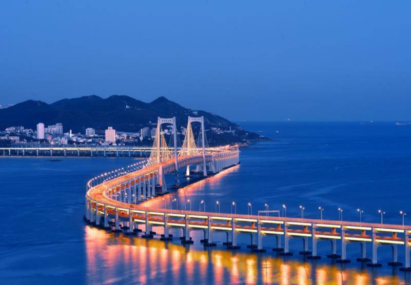 这两座二线城市,名气已经超越省会城市,风景优美值得游客一去