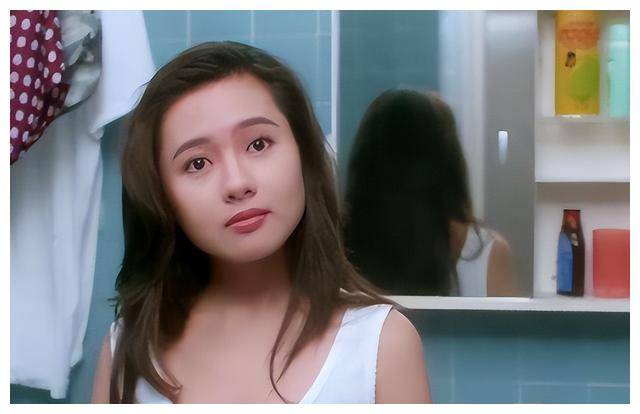 曾是香港三级片女王的她长得比舒淇还美今52岁却想复出