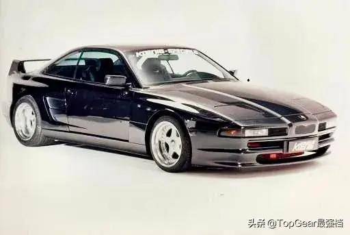 当法拉利testarossa遇上改装狂人willy k02nig会发生什么?