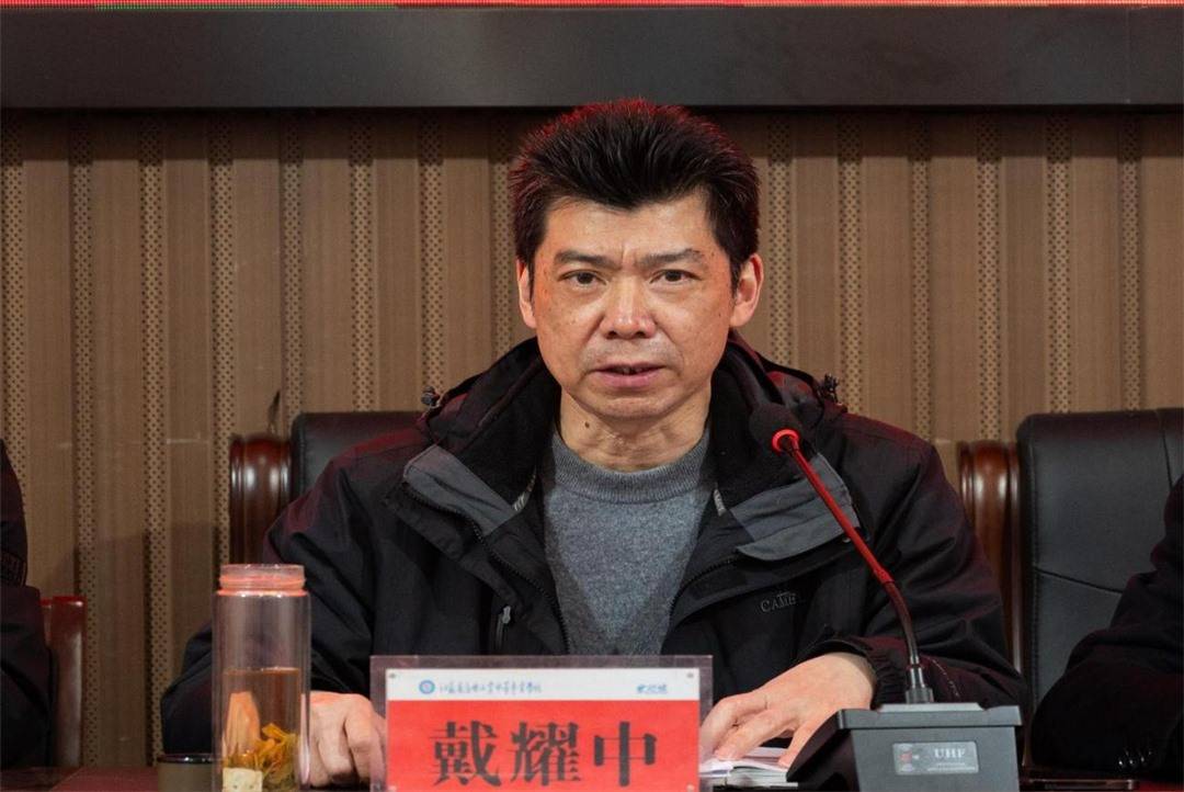 淮安工业中专举行"青蓝工程"师徒结对仪式_指导_成长_徐茂春