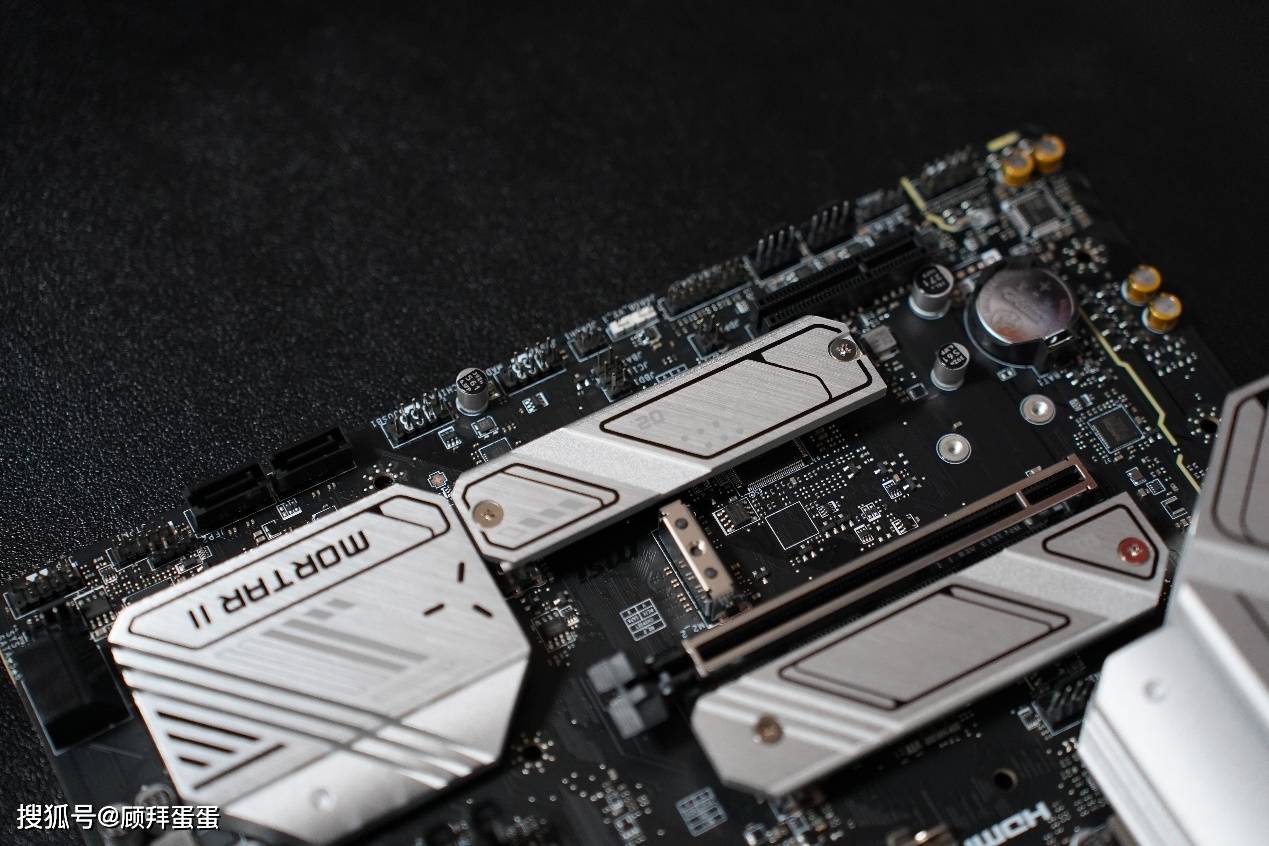 装机,安钛克c8海景房搭配乔思伯水冷风扇,颜值超高_电源_接口_主板