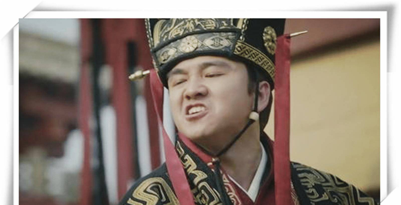 他博览群书,江南一带若比文章,那他是鲜有敌手.