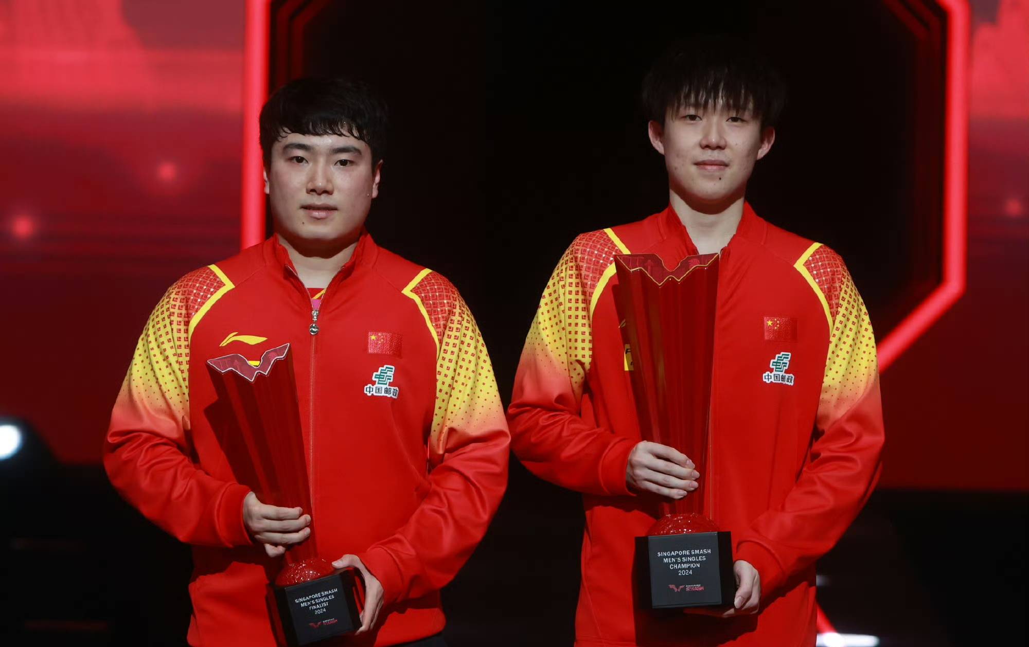 意难平为何不是孙颖莎新加坡大满贯单打冠军海滨合影没有莎莎