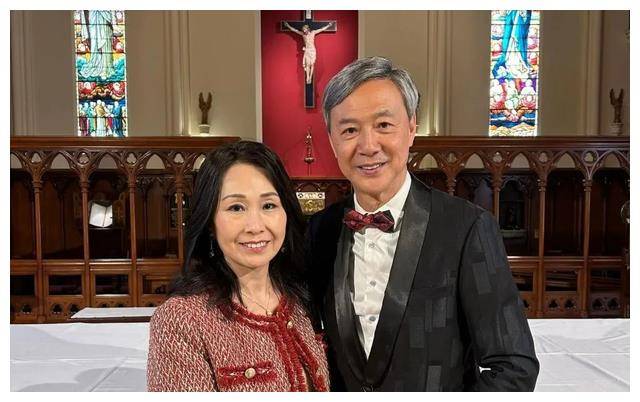 陈荣_吴香伦_生活