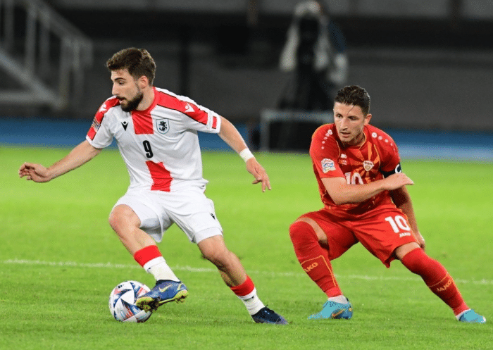 20足球比赛:格鲁吉亚vs卢森堡 希腊vs哈萨克斯坦_进攻_防守_格鲁吉亚