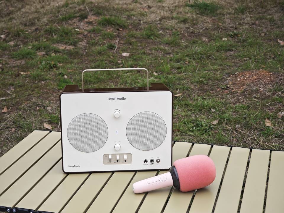 复古与现代完美融合:Tivoli Audio SongBook户外便携音响体验分享!