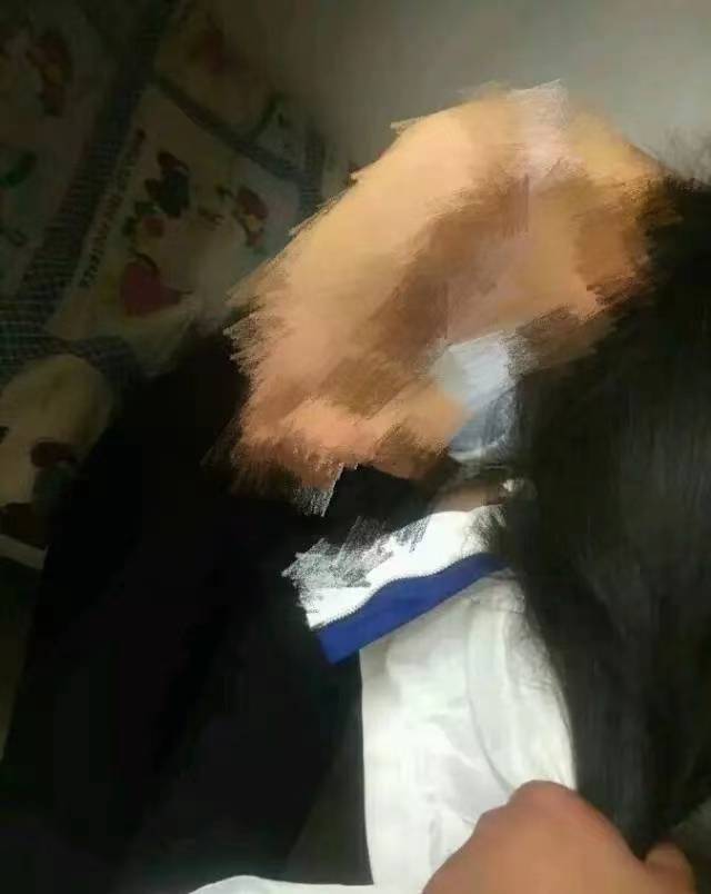 7位施暴者6人免责,最重的1人才罚500元_校园_事件_受害者