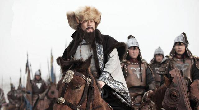 原创他是岳家军叛徒与金作战发明喷火枪从此开启热武器时代