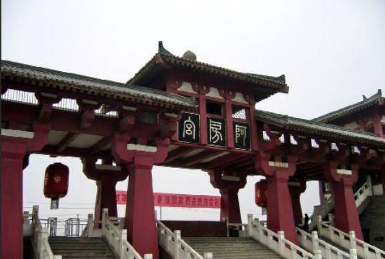 原创秦始皇留下的烂尾工程荒废2000年却被联合国评为天下第一