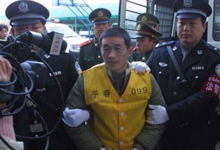 他19年前发明智能木马杀害17人后因一句话放走第18人