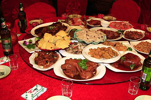 原创弟弟大婚摆了20桌酒席只来了4桌妈妈大怒没脸来怕遭雷击