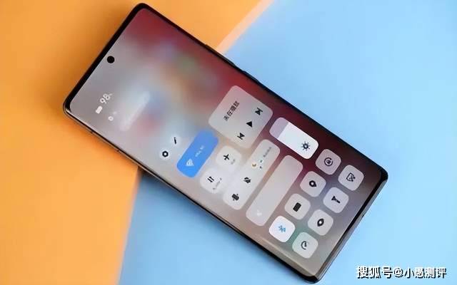 12gb 100倍变焦 80w才卖2188元,骁龙8gen2 ip68_vivo_pro_满足用户