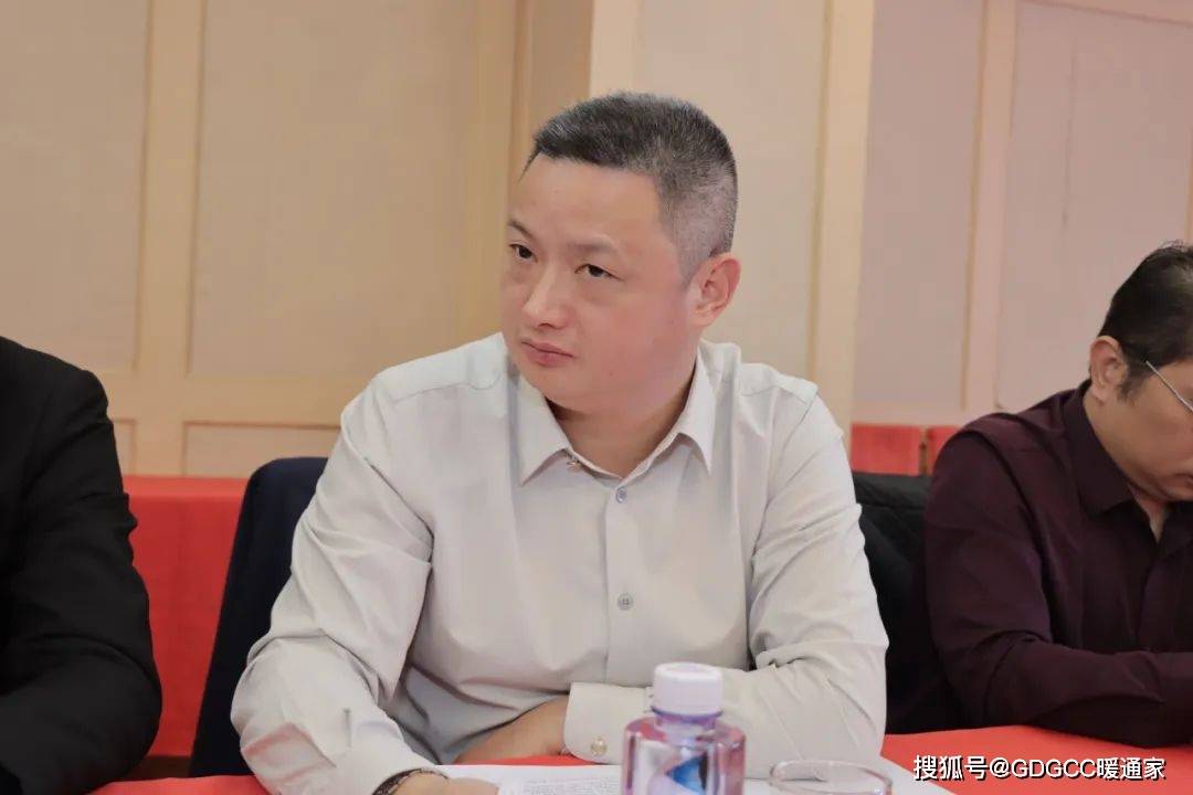 商用燃气热水炉标准第三次研讨会在佛山顺利召开