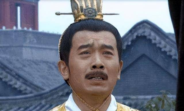 明朝第一位太子朱标因看不惯父亲的嗜杀的暴行要投河自尽