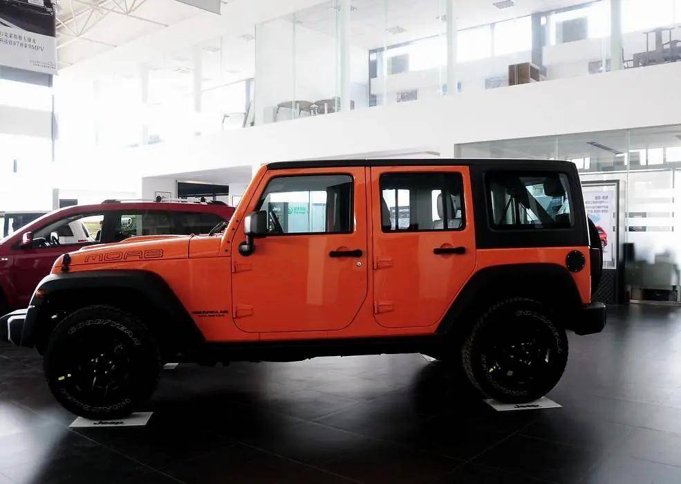 从1993到2019,硬派越野jeep牧马人的"平凡之路"_搜狐汽车_搜狐网