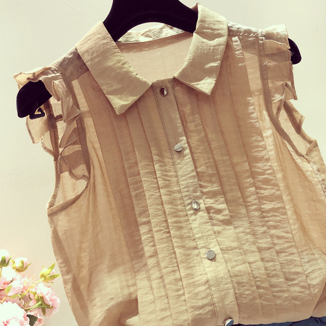 这种小衫叫娃娃衫很减龄轻松遮掩腰间肉肉显瘦又性感