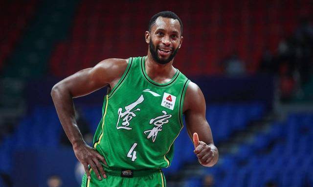 辽宁男篮弗格角色再塑不容忽视