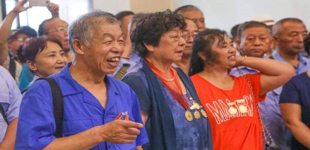 91岁老人埋名70年连妻儿都不知其身份病危住院曝光成全国名人