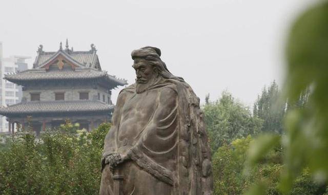 崔浩北魏第一谋士因修国史被诛九族死前还被施以尿礼