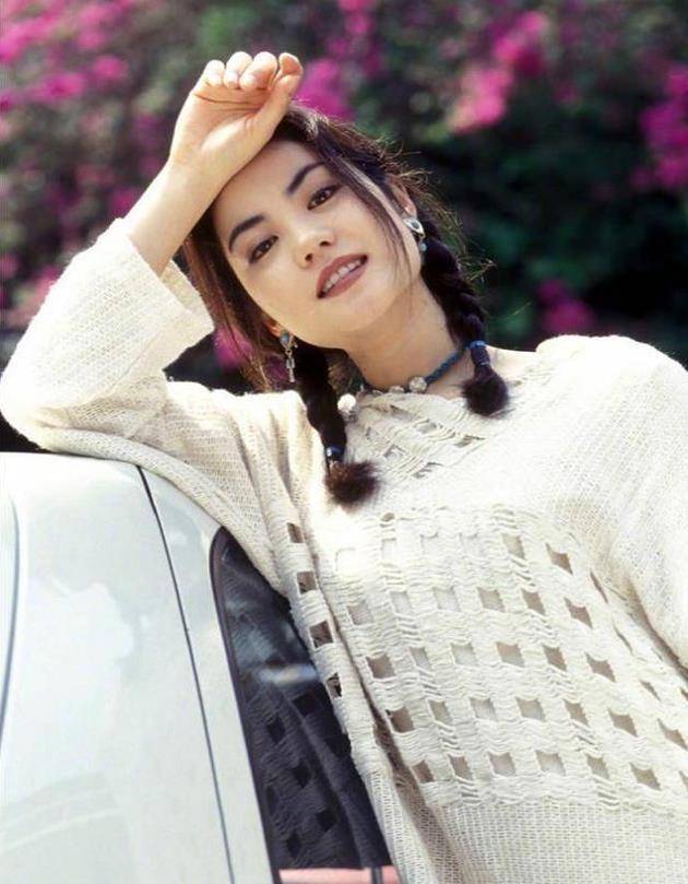 王菲"年轻照"曝光,真正的明眸皓齿,吊打一众现代女明星