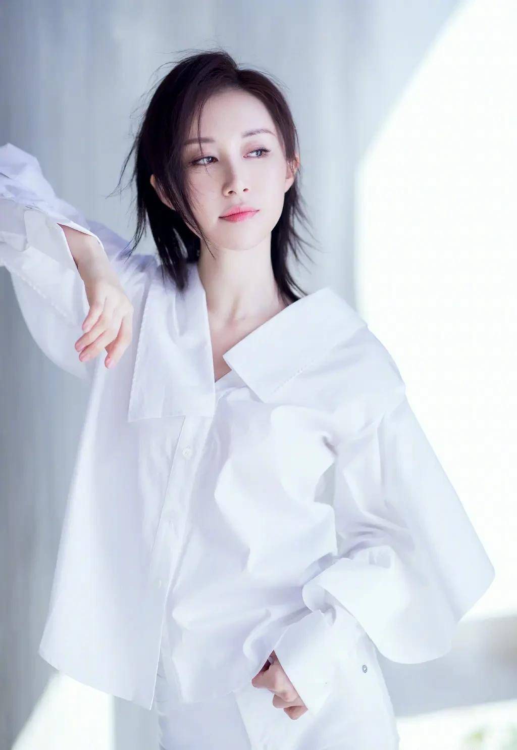 娱乐圈四大"过气"女明星,有人被唾弃,有人隐退嫁"丑男"