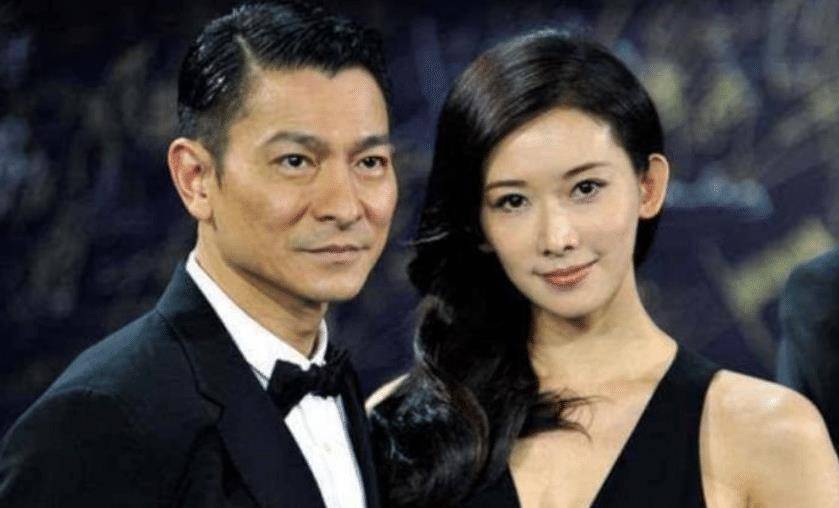 刘德华偿还2000万债务,晚年被子女"啃"到破产,现被华仔宠上天_叶德娴