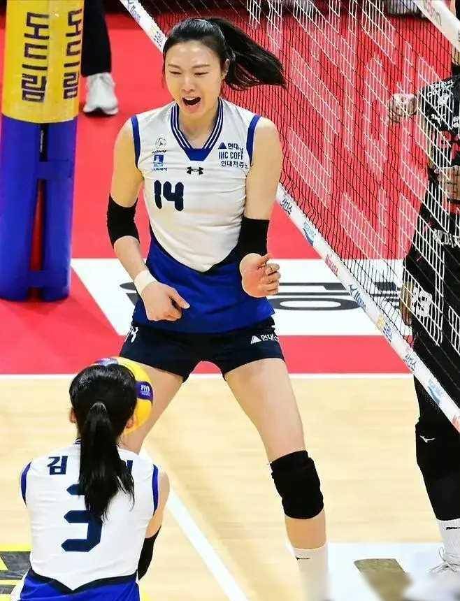 36岁金软景与34岁梁孝贞争夺mvp