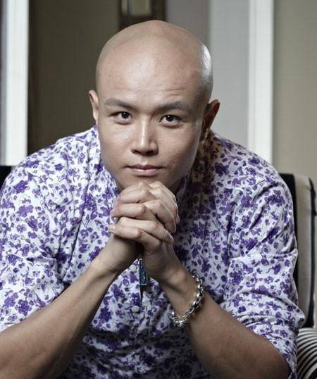 原创那个敢暗讽金星太监强吻谢娜的主持人乐嘉现在怎么样了