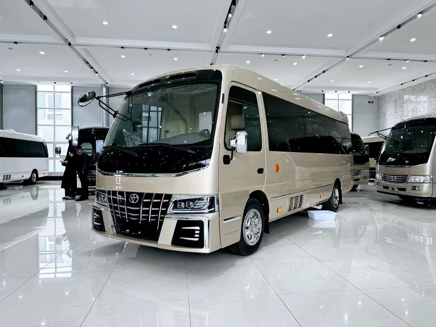 丰田考斯特企业接待商务车12座价格_搜狐汽车_搜狐网