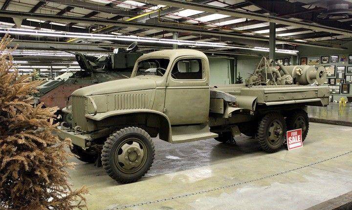 巴顿将军里面住,二战美军生产的gmc军卡,载货拉人两不误(一)_卡车