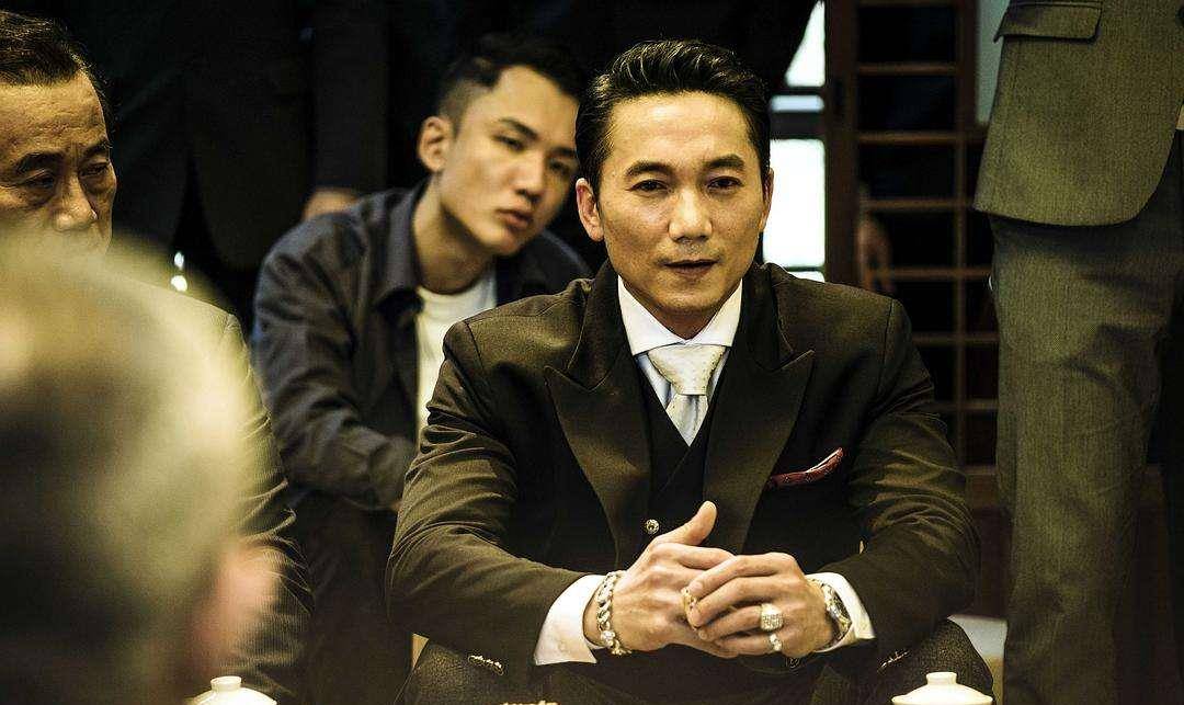 1994年12月,在统一饭店全民计程车司机与孝堂泊车小弟发生纠纷,孝堂