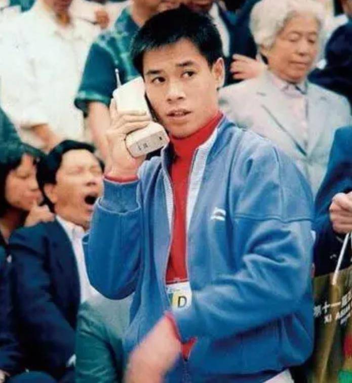 原创健力宝之父李经纬的悲剧人生45岁创业72岁被判入狱为啥